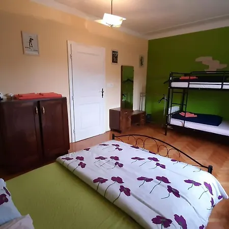 Muzica Komen