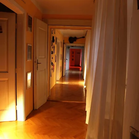 Bed and breakfast Muzica Komen